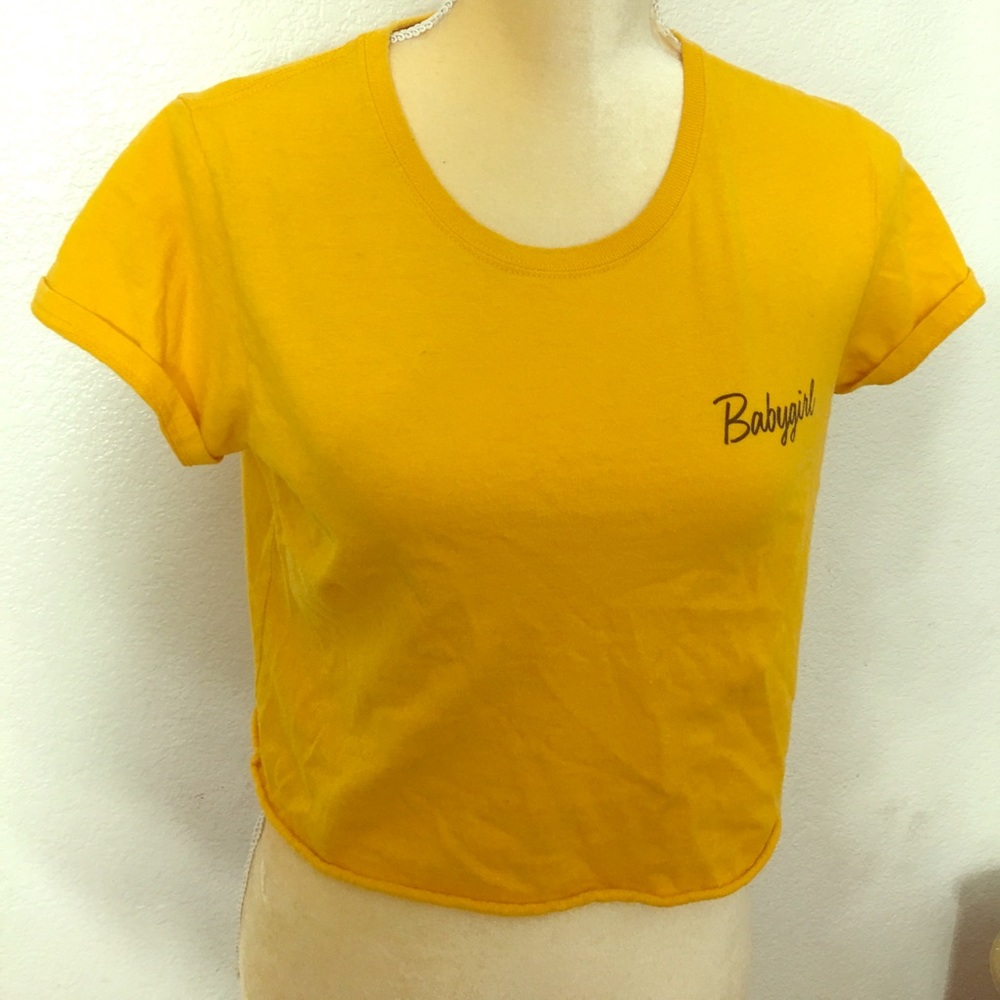 Yellow baby girl crop top